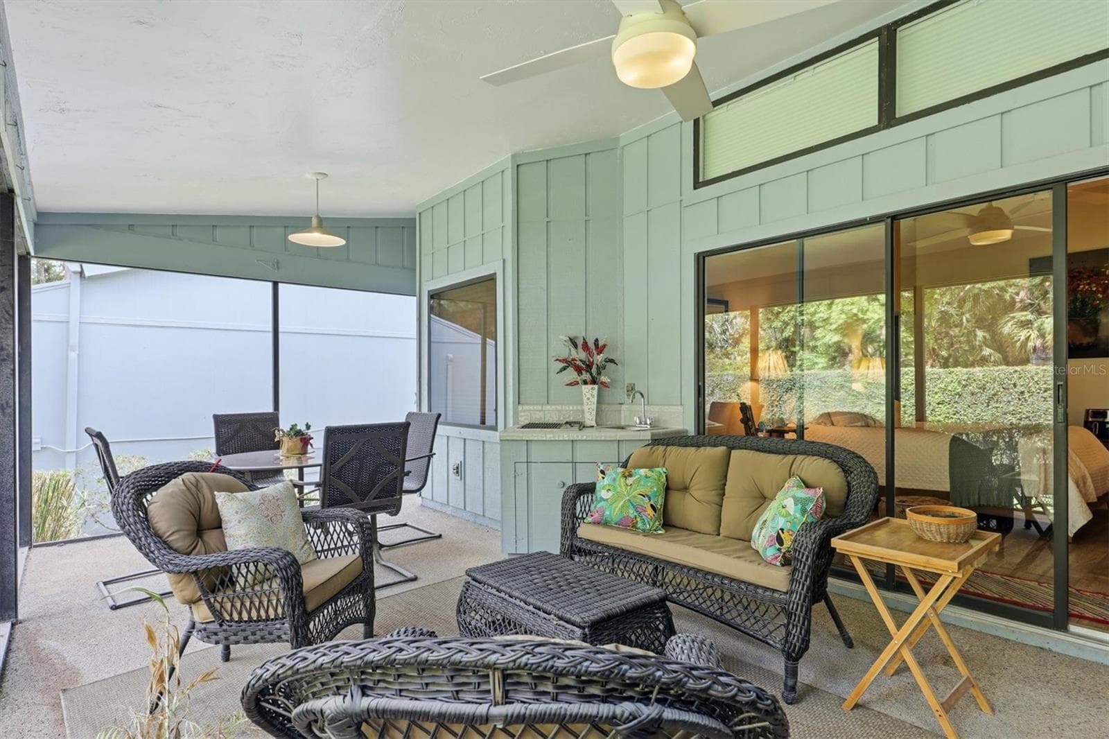 Sun Room - 2644 MOSS OAK DR #47, SARASOTA
