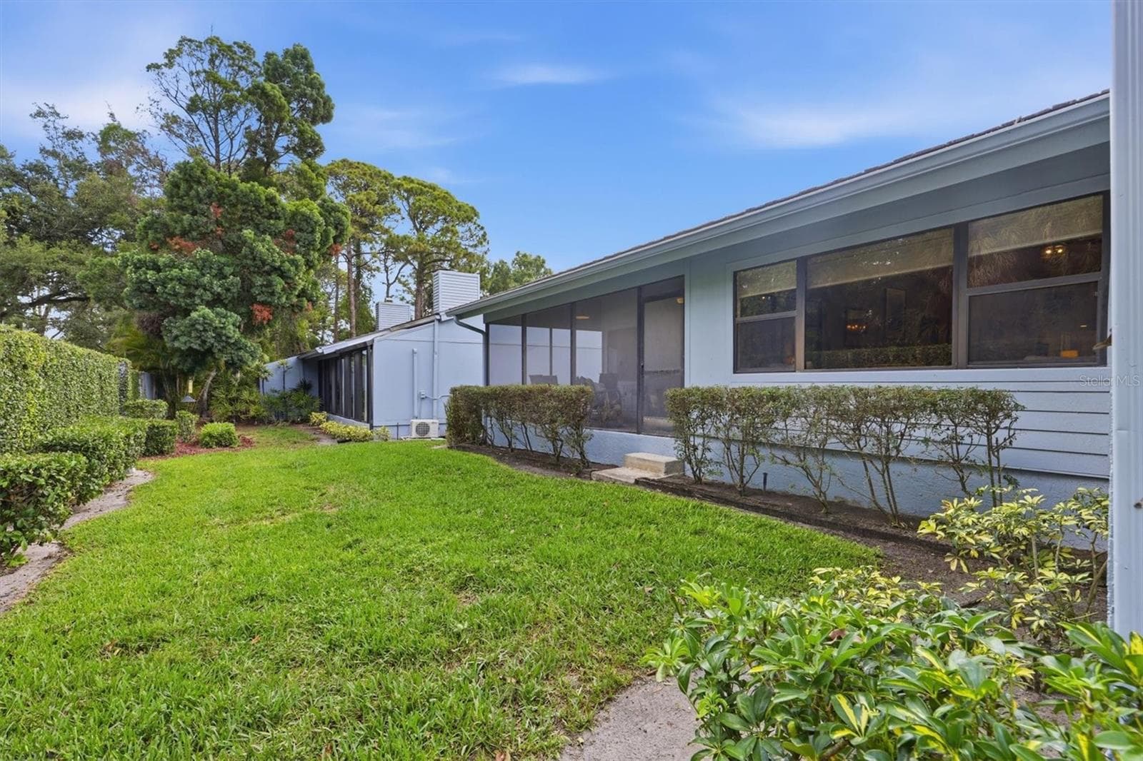 Exterior back - 2644 MOSS OAK DR #47, SARASOTA
