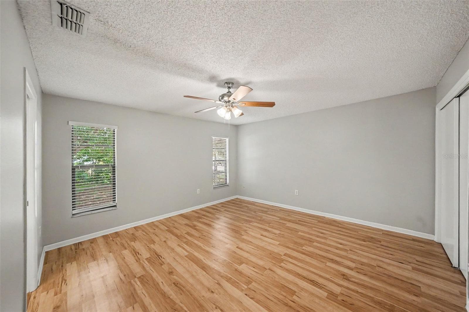 Single Family Residence at 11424 SCALLOP DR, PORT RICHEY, photo 15 of 26