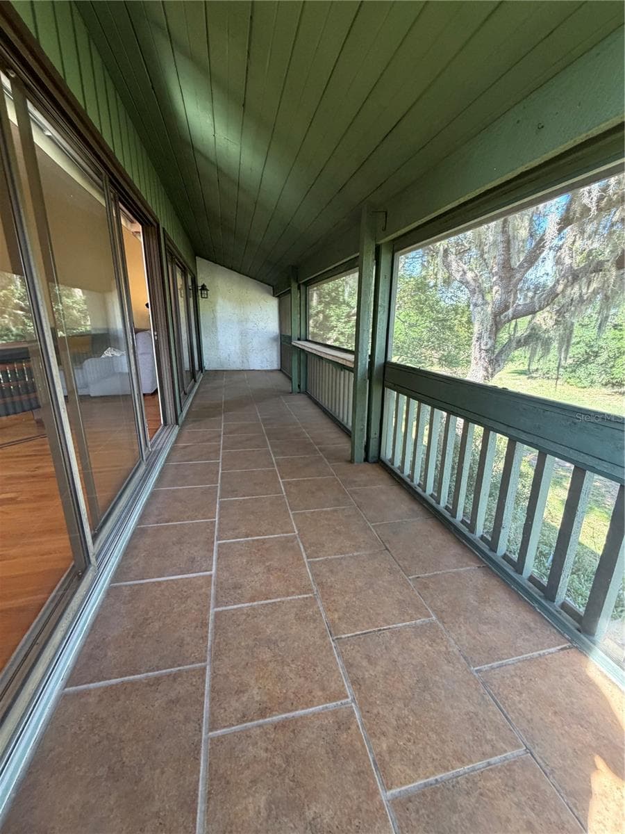 Single Family Residence at 8 CANTERBURY DR, HAINES CITY, photo 24 of 47