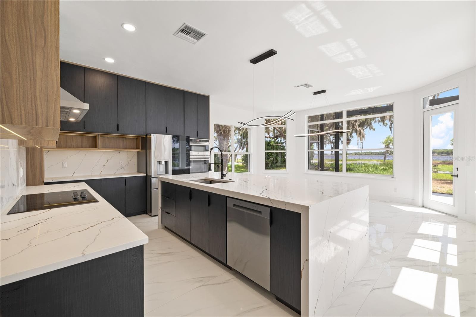 Single Family Residence at 10640 LAKE MINNEOLA SHRS, CLERMONT, photo 34 of 99