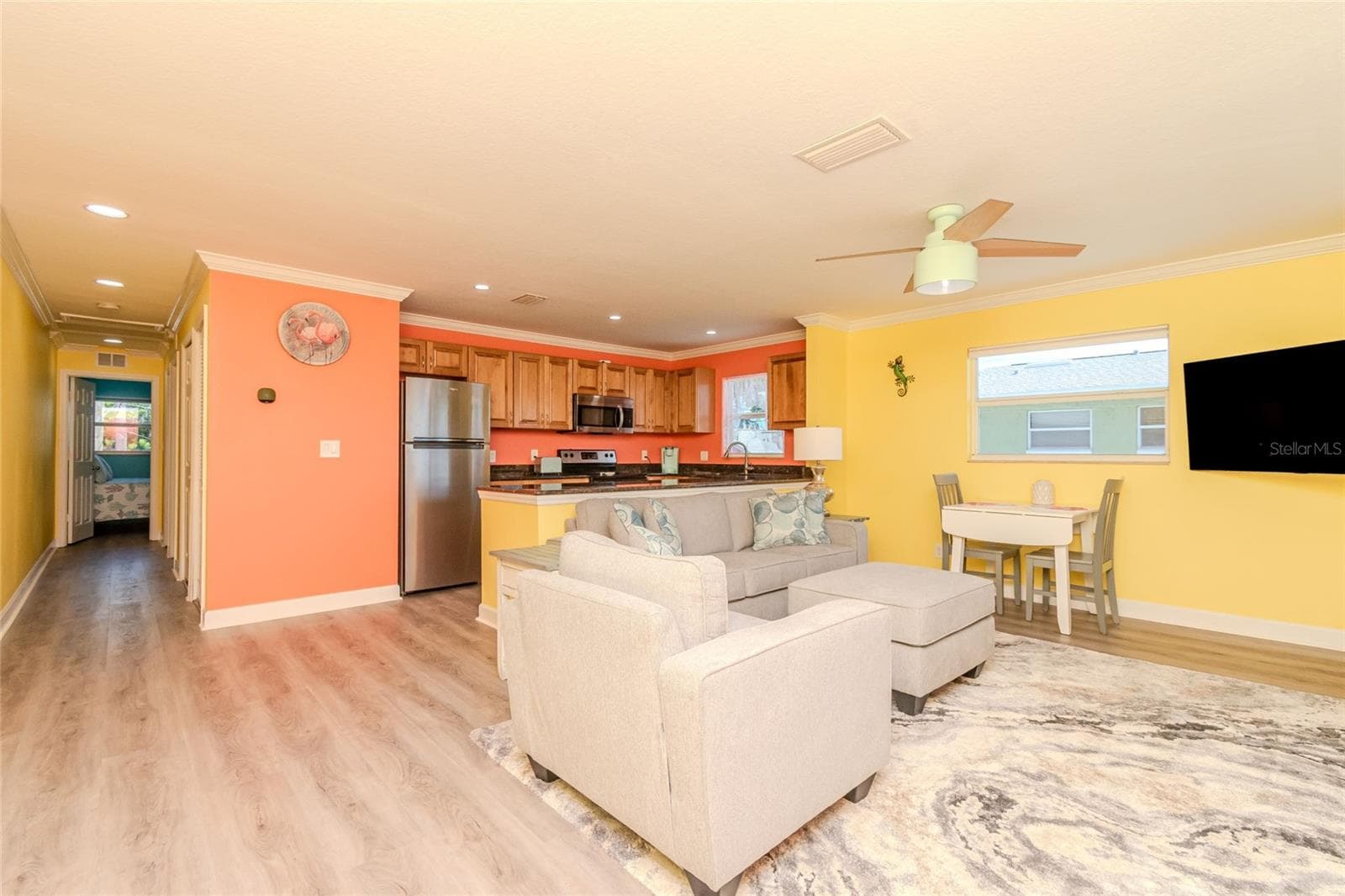 ENTRANCE TO UNIT 1 B - 5605 SHORE BLVD S #1B, GULFPORT