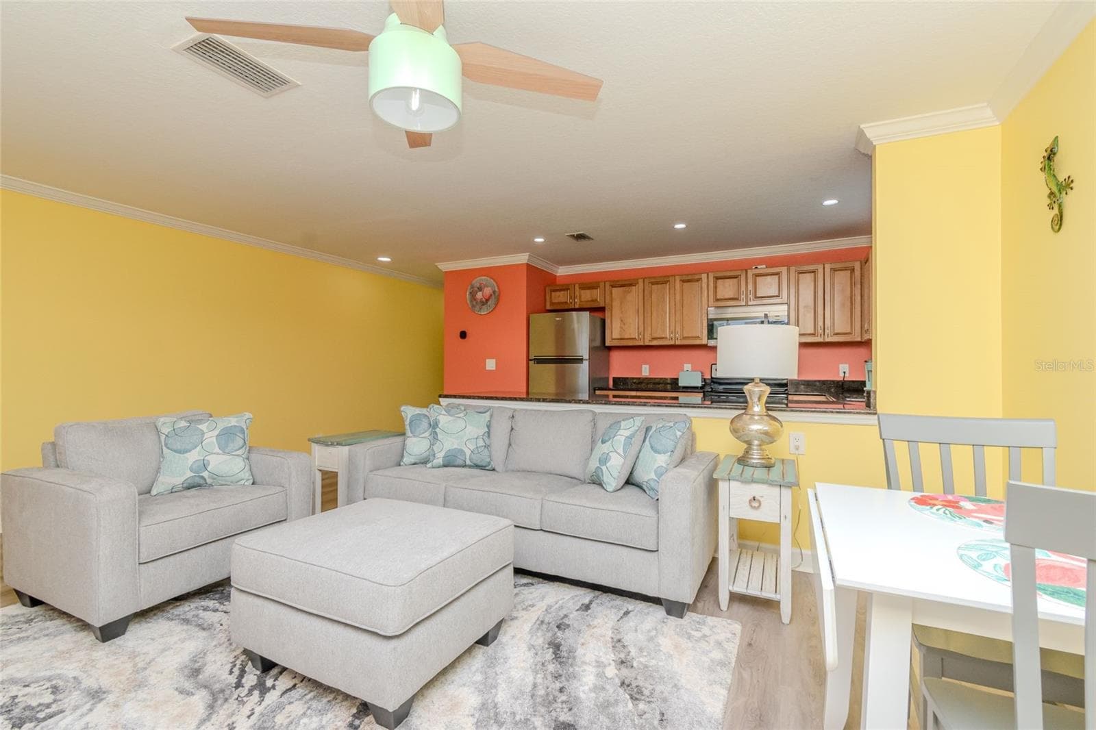 SPACIOUS OPEN CONCEPT TO KITCHEN - 5605 SHORE BLVD S #1B, GULFPORT