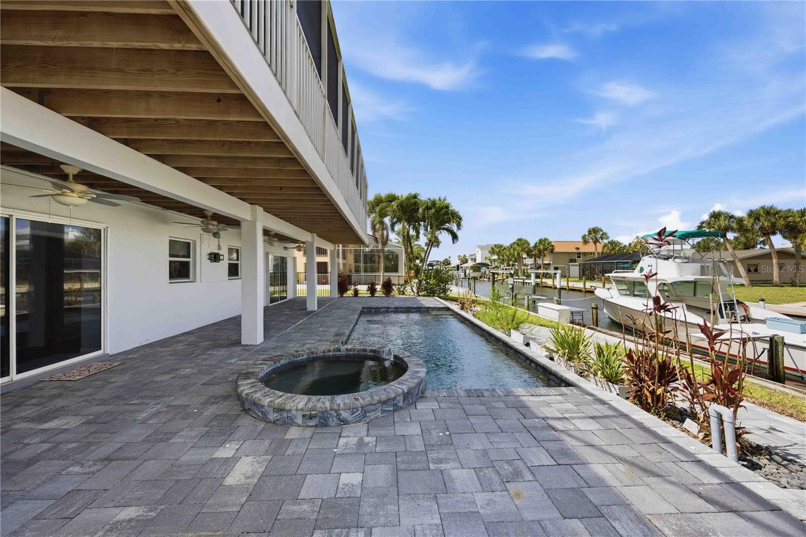 Heated Saltwater Pool and Spa - 10460 MARION ST, ENGLEWOOD