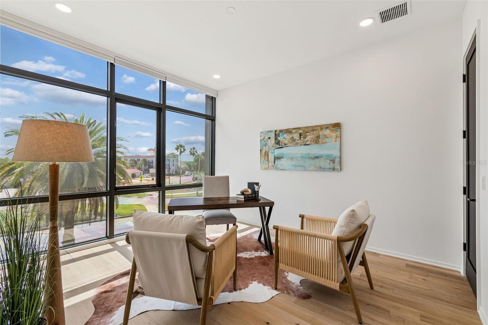 Townhouse at 94 W DAVIS BLVD., TAMPA, photo 27 of 100