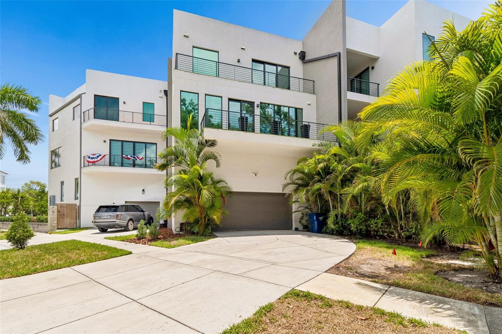 Townhouse at 94 W DAVIS BLVD., TAMPA, photo 79 of 100