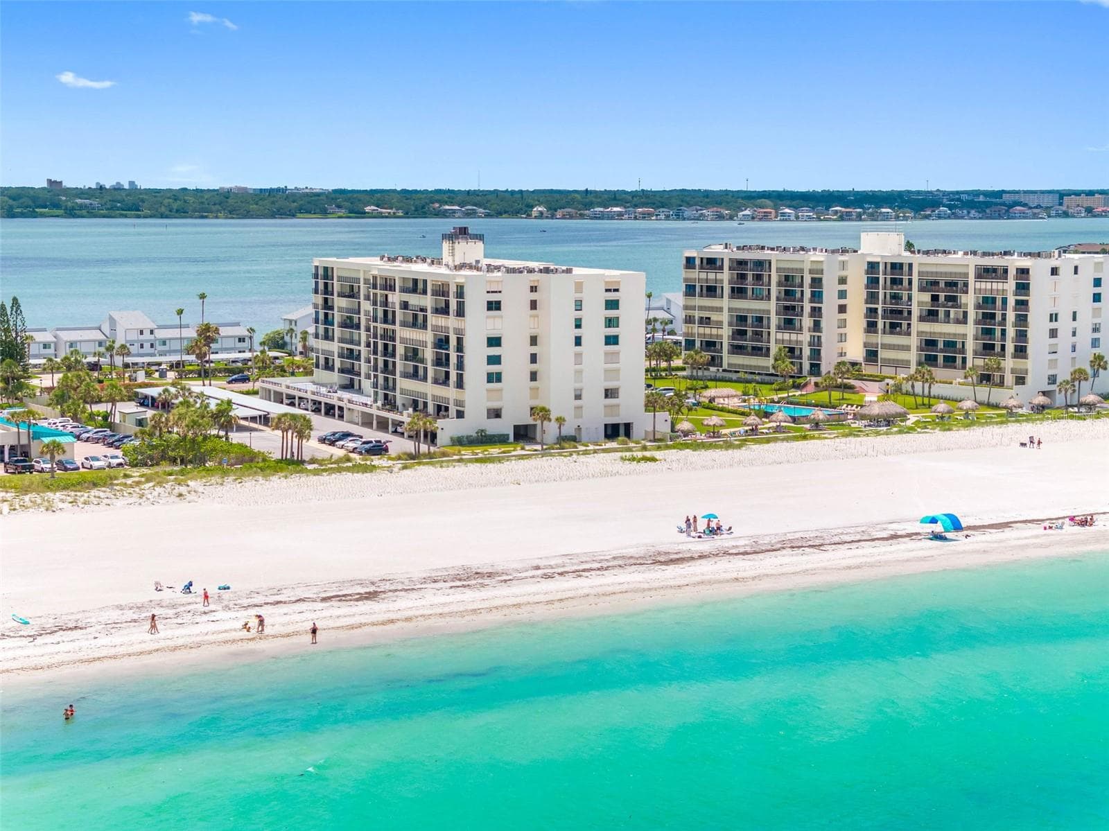1400 GULF BLVD #409