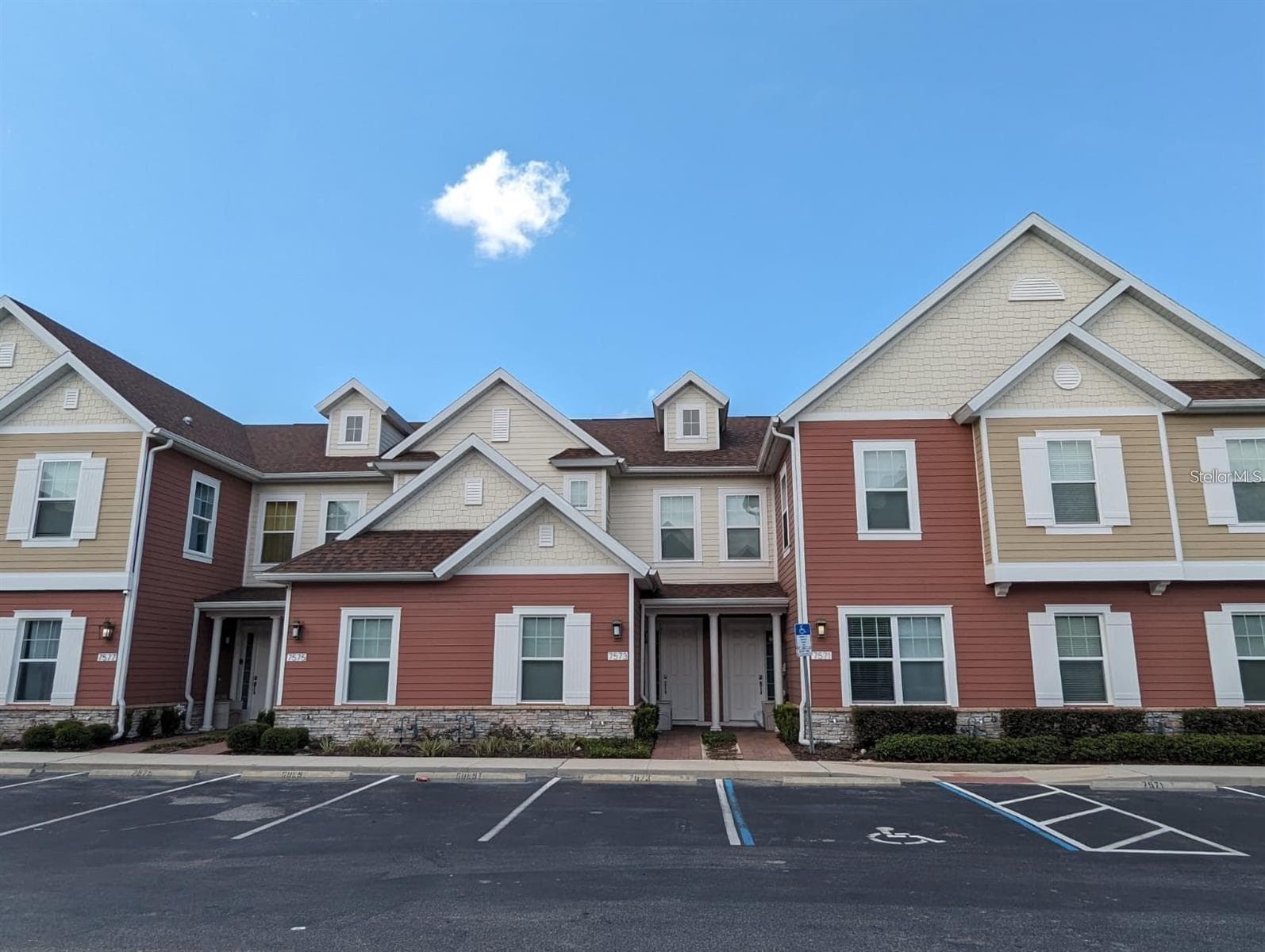 7571 SUNNY DREAMS LN #na