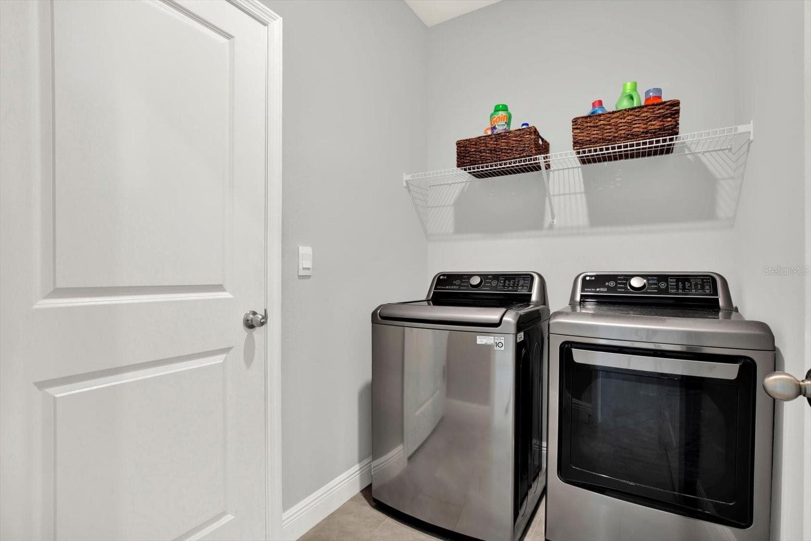 Indoor laundry room - washer/dryer included - 32332 ROSEPINE BLVD, WESLEY CHAPEL
