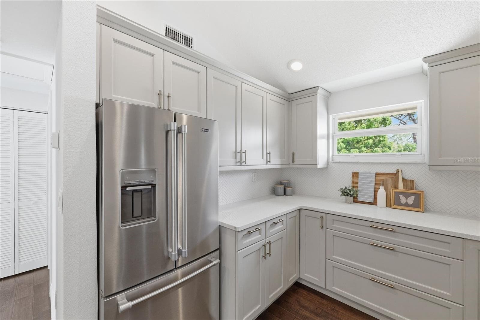 Kitchen - 7 GEORGIA AVE, CRYSTAL BEACH