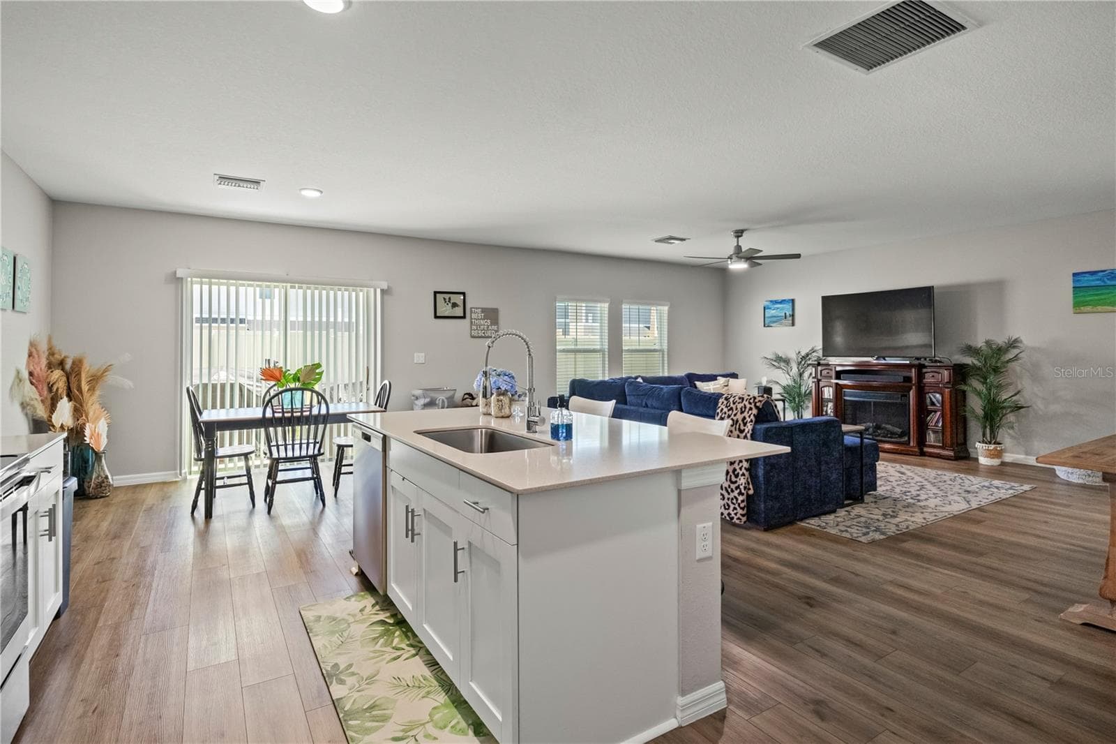 Single Family Residence at 7580 FREESIA TRCE, WESLEY CHAPEL, photo 5 of 63