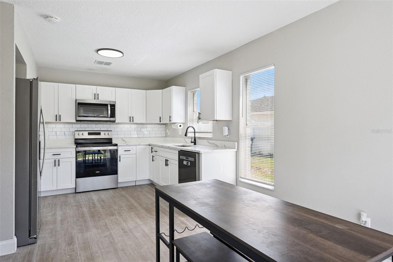 Single Family Residence at 622 COLORADO WOODS CT, ORLANDO, photo 10 of 35