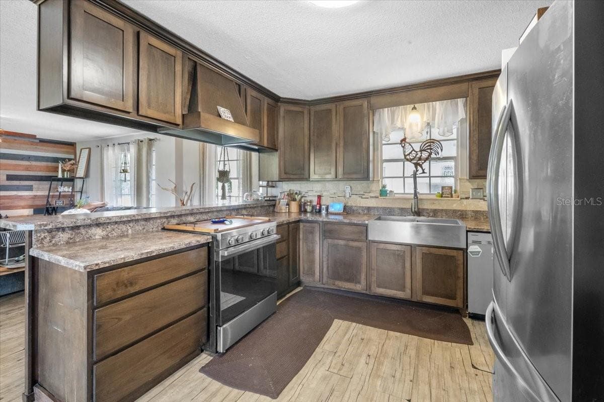 Single Family Residence at 7422 S COUNTY ROAD 231, LAKE BUTLER, photo 14 of 57