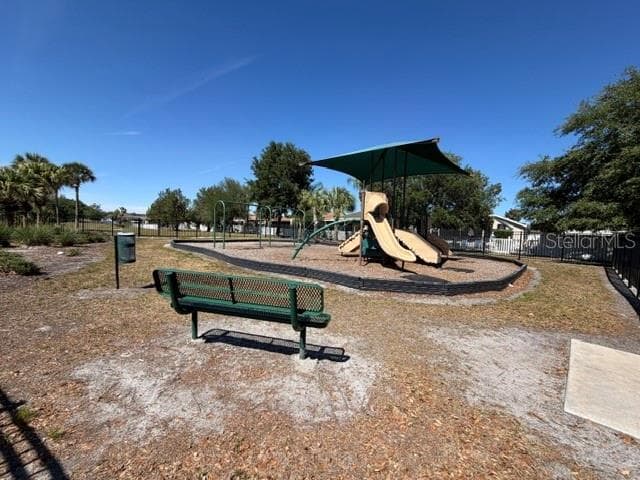 Single Family Residence at 409 SEA HOLLY DR, BROOKSVILLE, photo 33 of 38