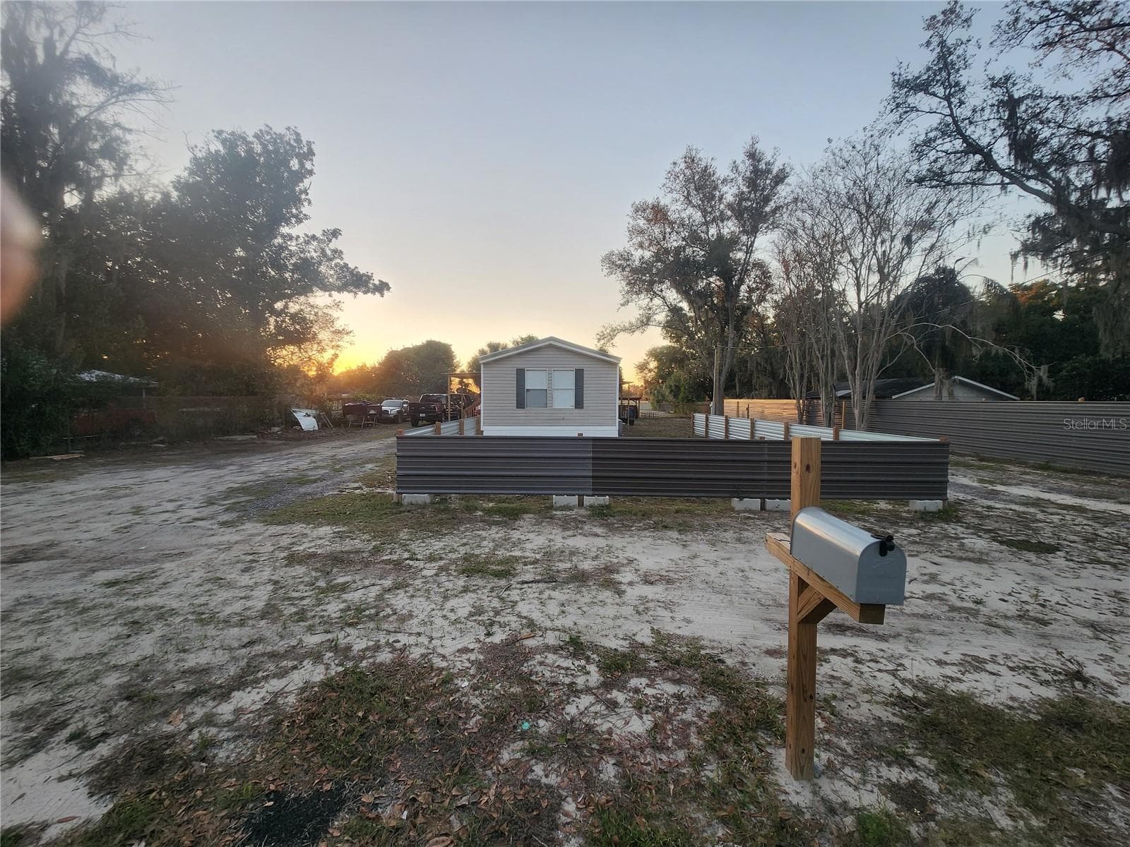 Manufactured Home at 1333 WILKINSON DR, PLANT CITY, photo 5 of 27