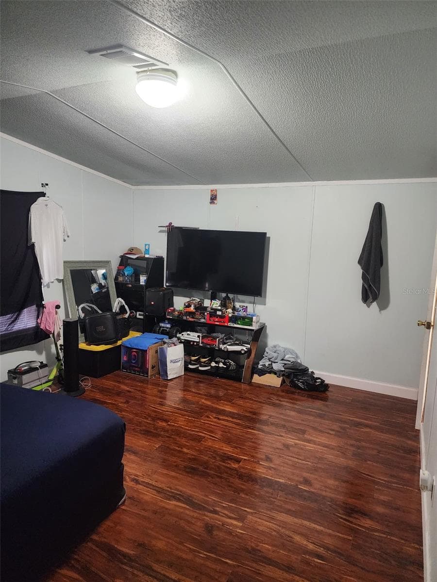 Manufactured Home at 1333 WILKINSON DR, PLANT CITY, photo 11 of 27