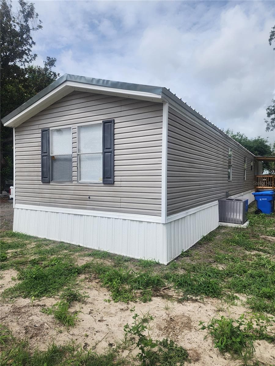Manufactured Home at 1333 WILKINSON DR, PLANT CITY, photo 22 of 27