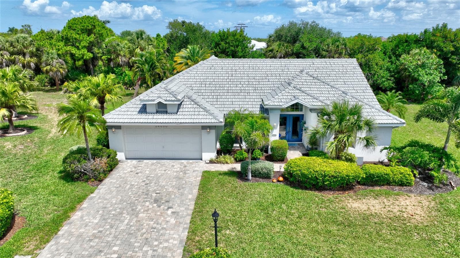 Single Family Residence at 24050 REDFISH COVE DR, PUNTA GORDA, photo 3 of 40