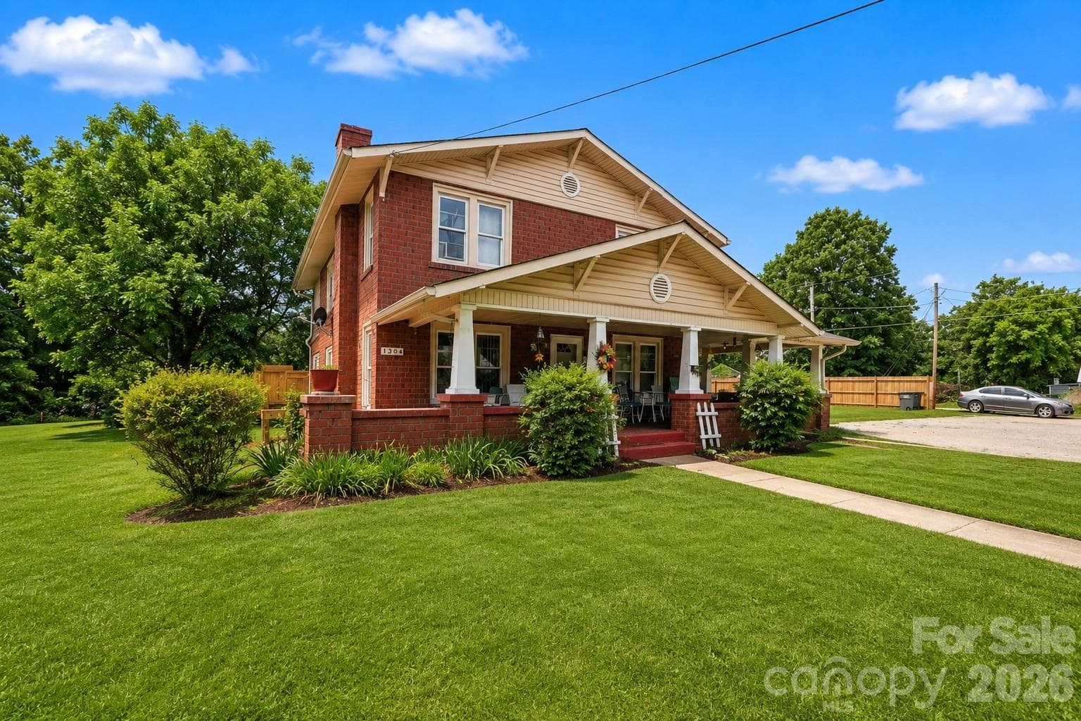 Single Family Residence at Statesville, photo 2 of 27