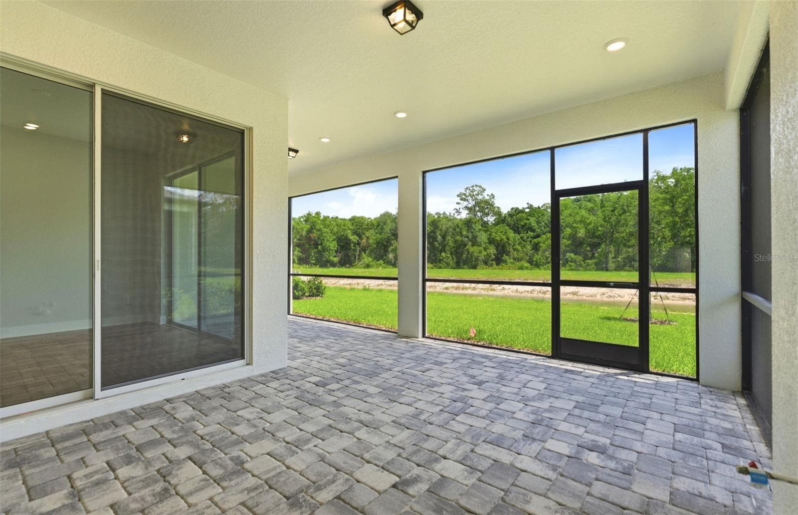 Covered Lanai w/Screen Enclosure - 13504 CANYON RIDGE RD, SPRING HILL