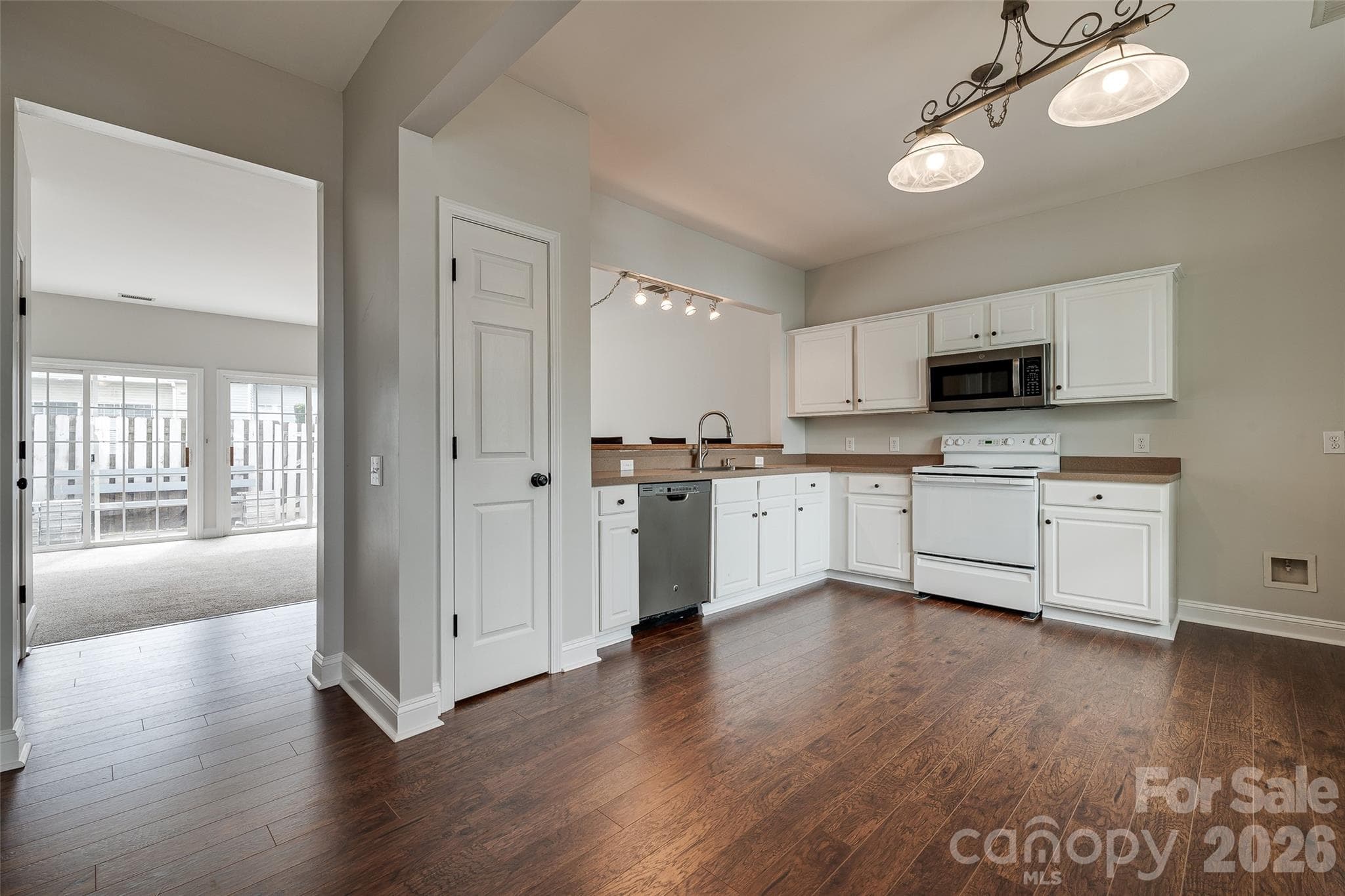 Townhouse at Charlotte, photo 3 of 40