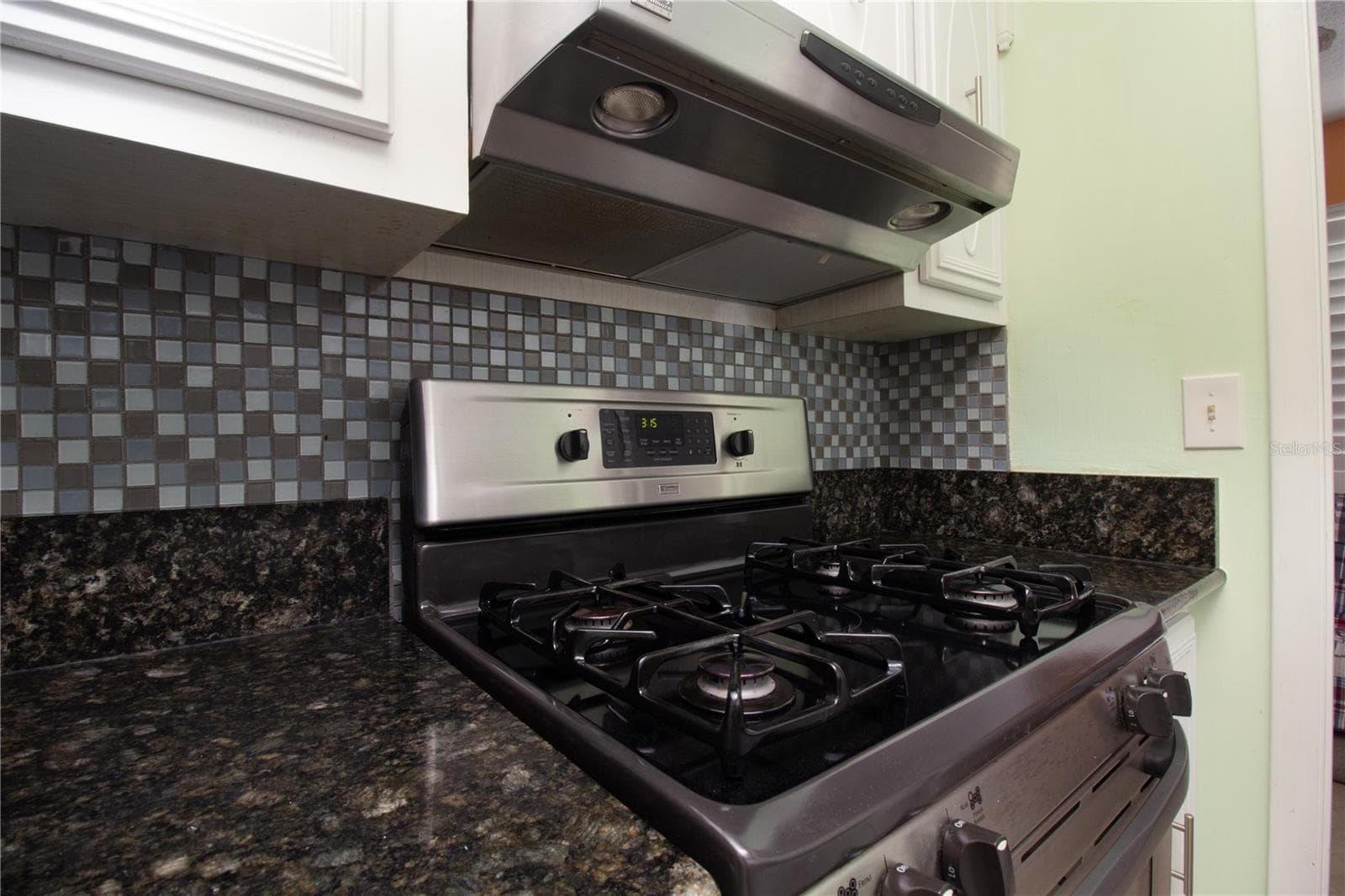 Condominium at 5267 81ST ST N #21, ST PETERSBURG, photo 12 of 34