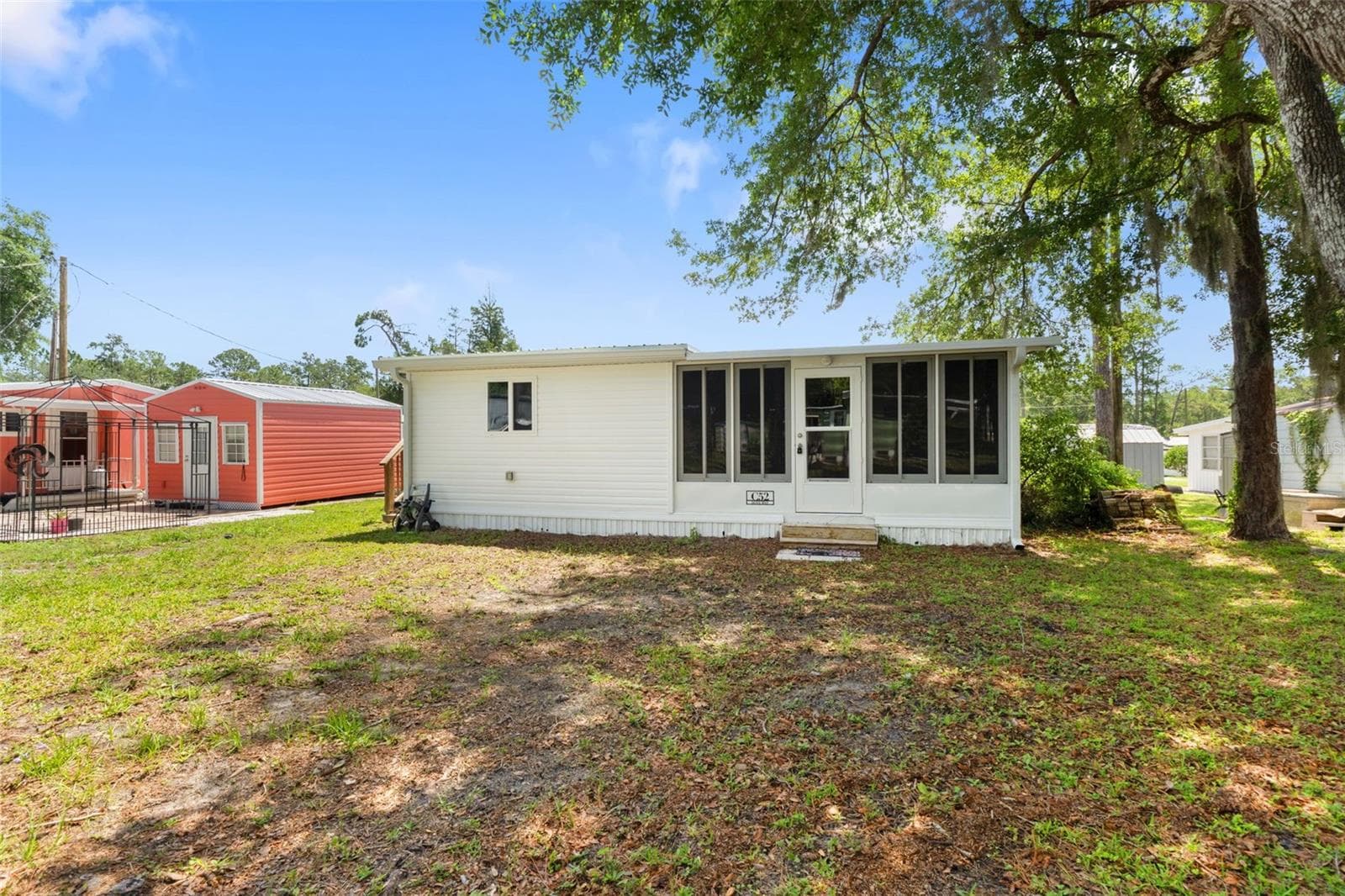 Manufactured Home at 2092 CULBREATH RD #C52, BROOKSVILLE, photo 2 of 33