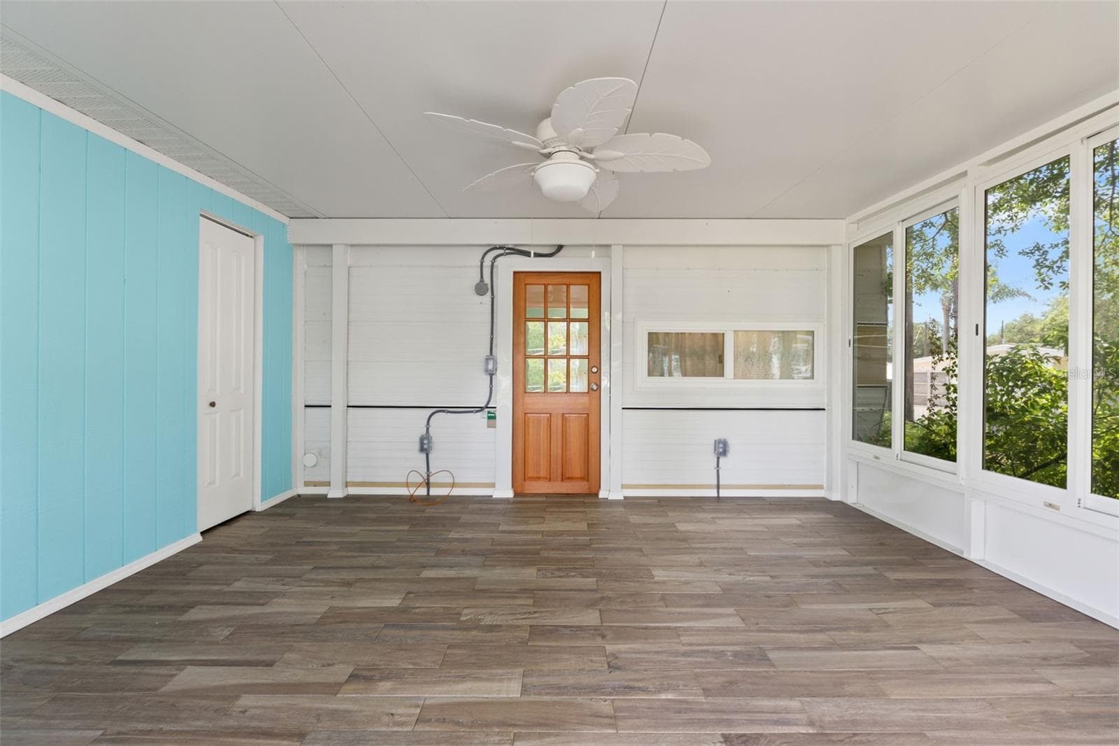 Manufactured Home at 2092 CULBREATH RD #C52, BROOKSVILLE, photo 5 of 33