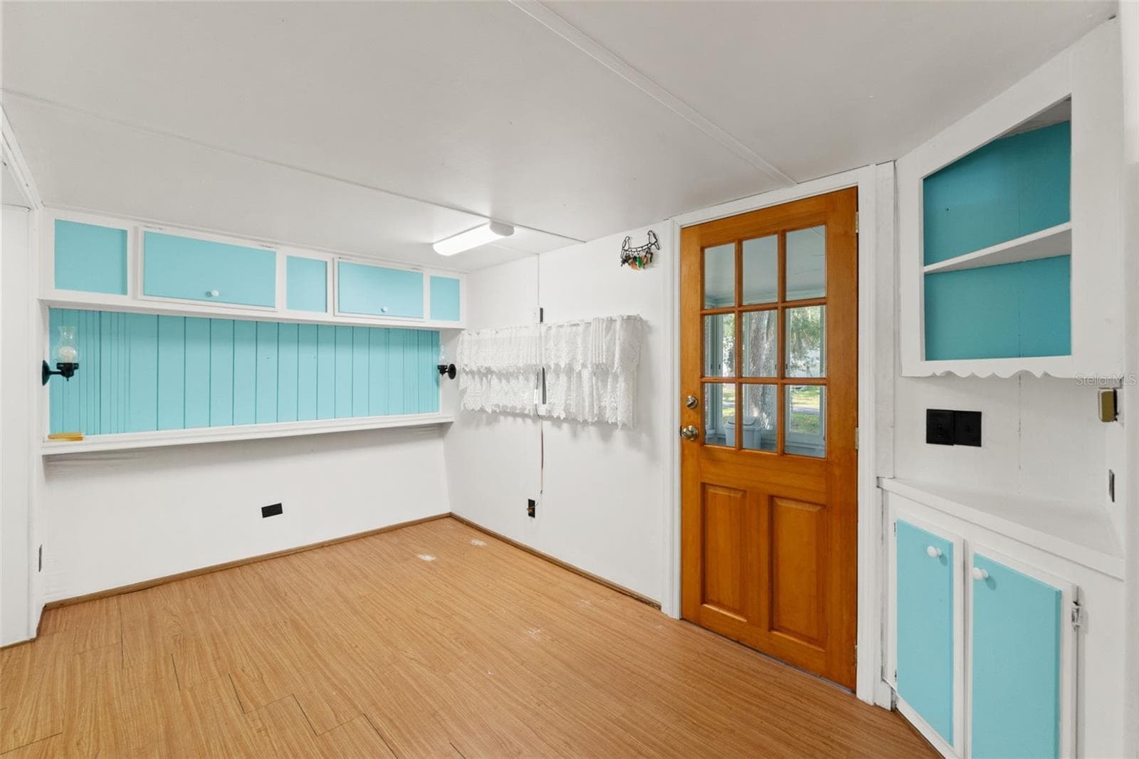 Manufactured Home at 2092 CULBREATH RD #C52, BROOKSVILLE, photo 7 of 33