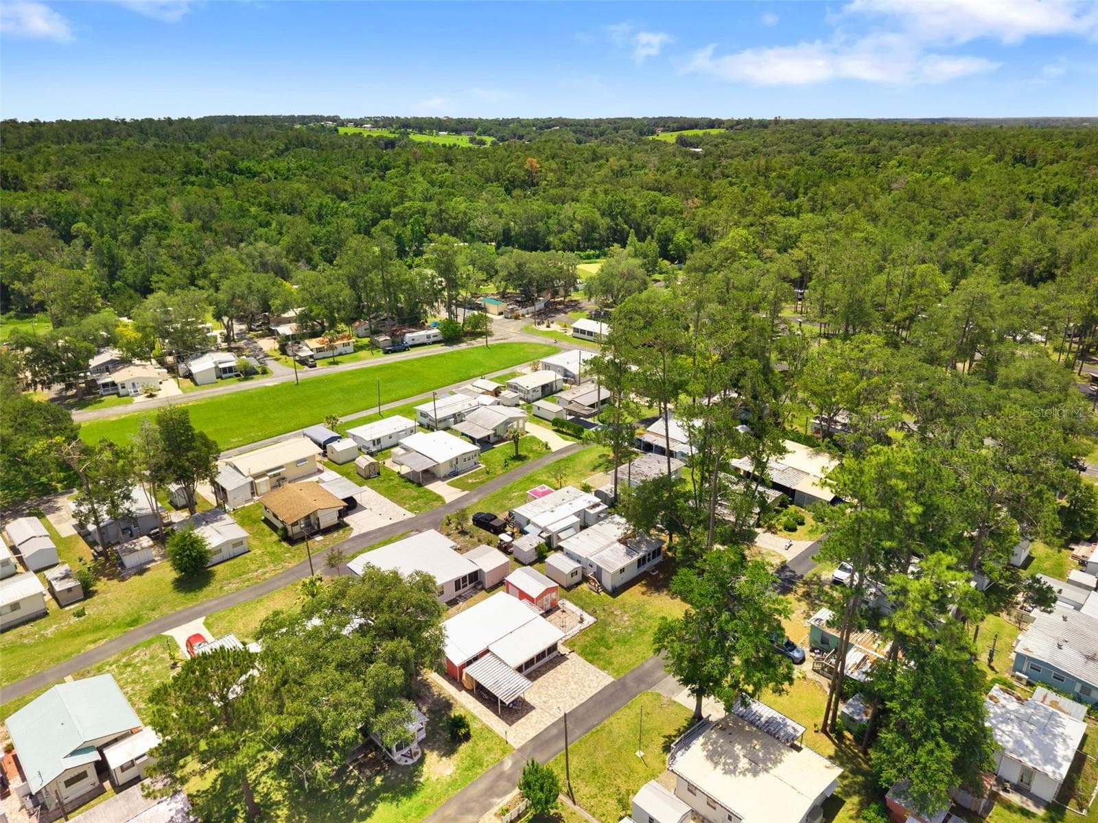 Manufactured Home at 2092 CULBREATH RD #C52, BROOKSVILLE, photo 20 of 33
