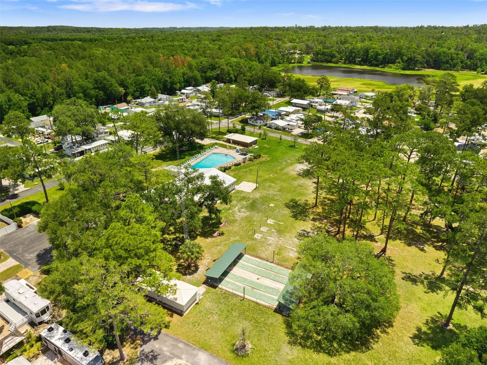 Manufactured Home at 2092 CULBREATH RD #C52, BROOKSVILLE, photo 26 of 33