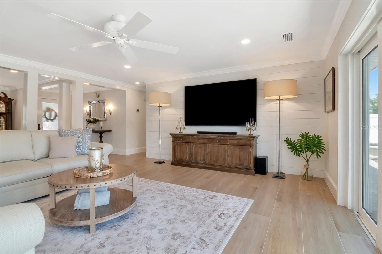Single Family Residence at 4927 W MELROSE AVE N, TAMPA, photo 5 of 70