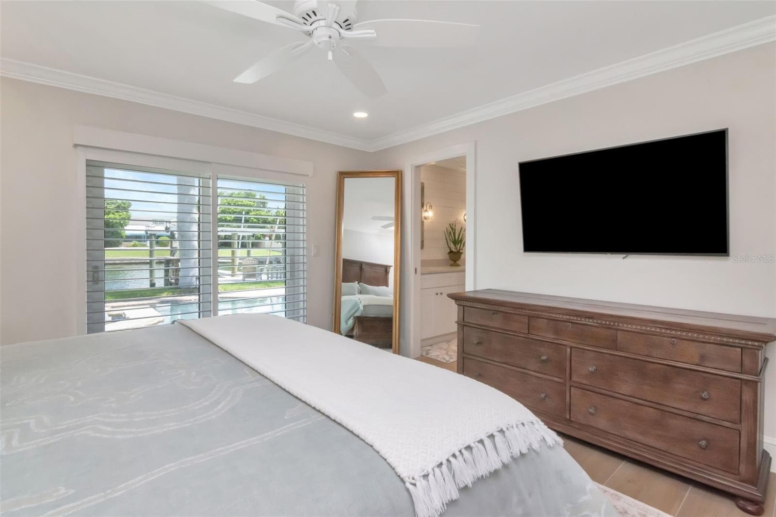 Single Family Residence at 4927 W MELROSE AVE N, TAMPA, photo 21 of 70