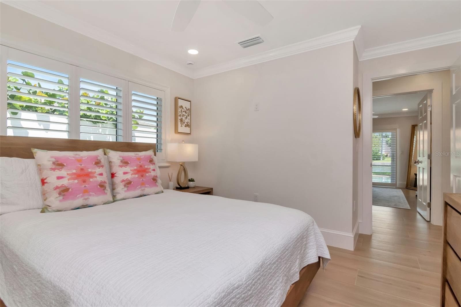 Single Family Residence at 4927 W MELROSE AVE N, TAMPA, photo 26 of 70