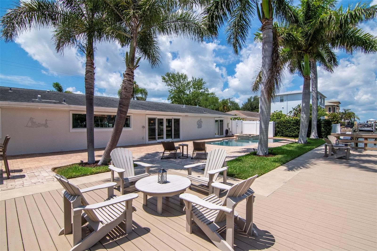 Single Family Residence at 4927 W MELROSE AVE N, TAMPA, photo 57 of 70