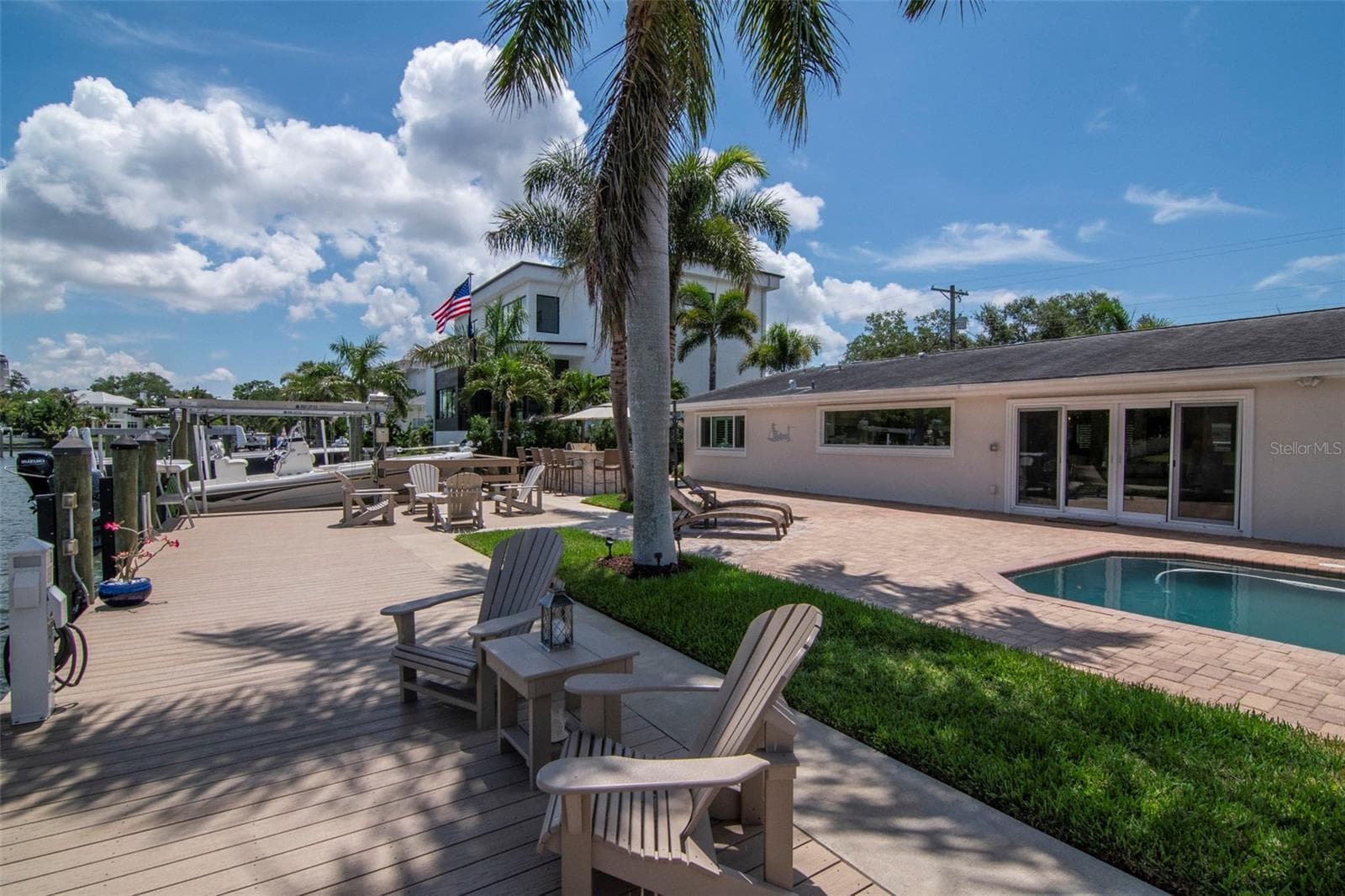 Single Family Residence at 4927 W MELROSE AVE N, TAMPA, photo 60 of 70