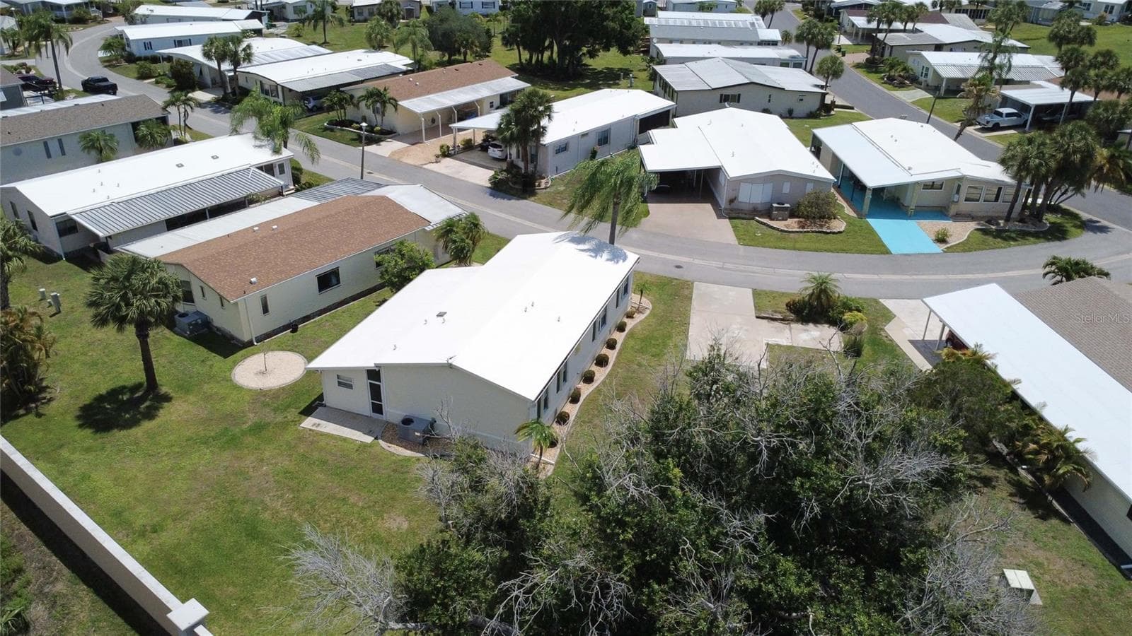 Manufactured Home at 2100 KINGS HWY #977, PORT CHARLOTTE, photo 35 of 93
