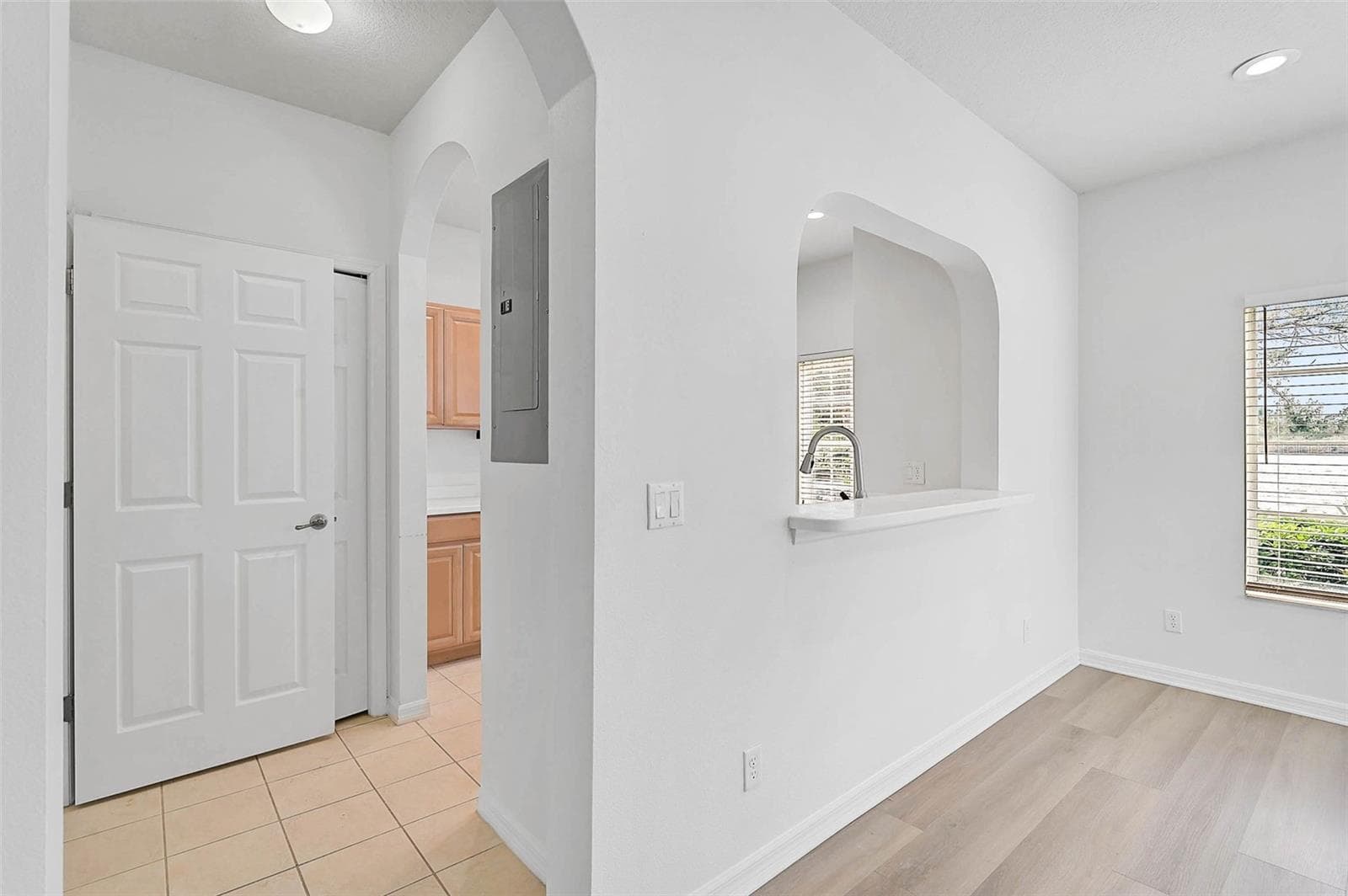 Condominium at 208 CAPE HARBOUR LOOP #108, BRADENTON, photo 9 of 23