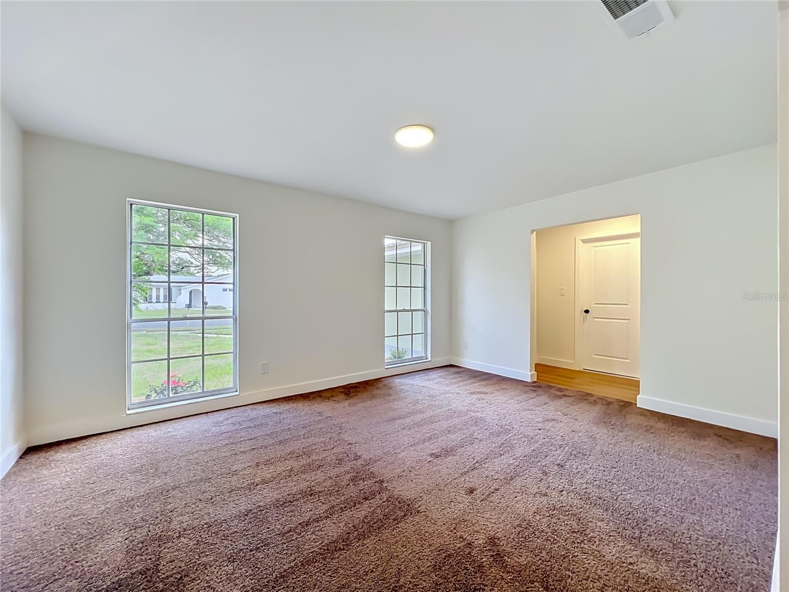Single Family Residence at 124 HOLLYHOCK DR, ALTAMONTE SPRINGS, photo 9 of 81