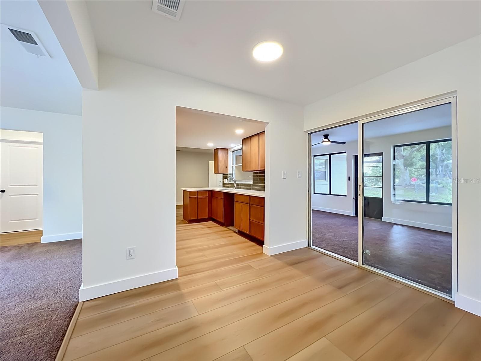 Single Family Residence at 124 HOLLYHOCK DR, ALTAMONTE SPRINGS, photo 12 of 81