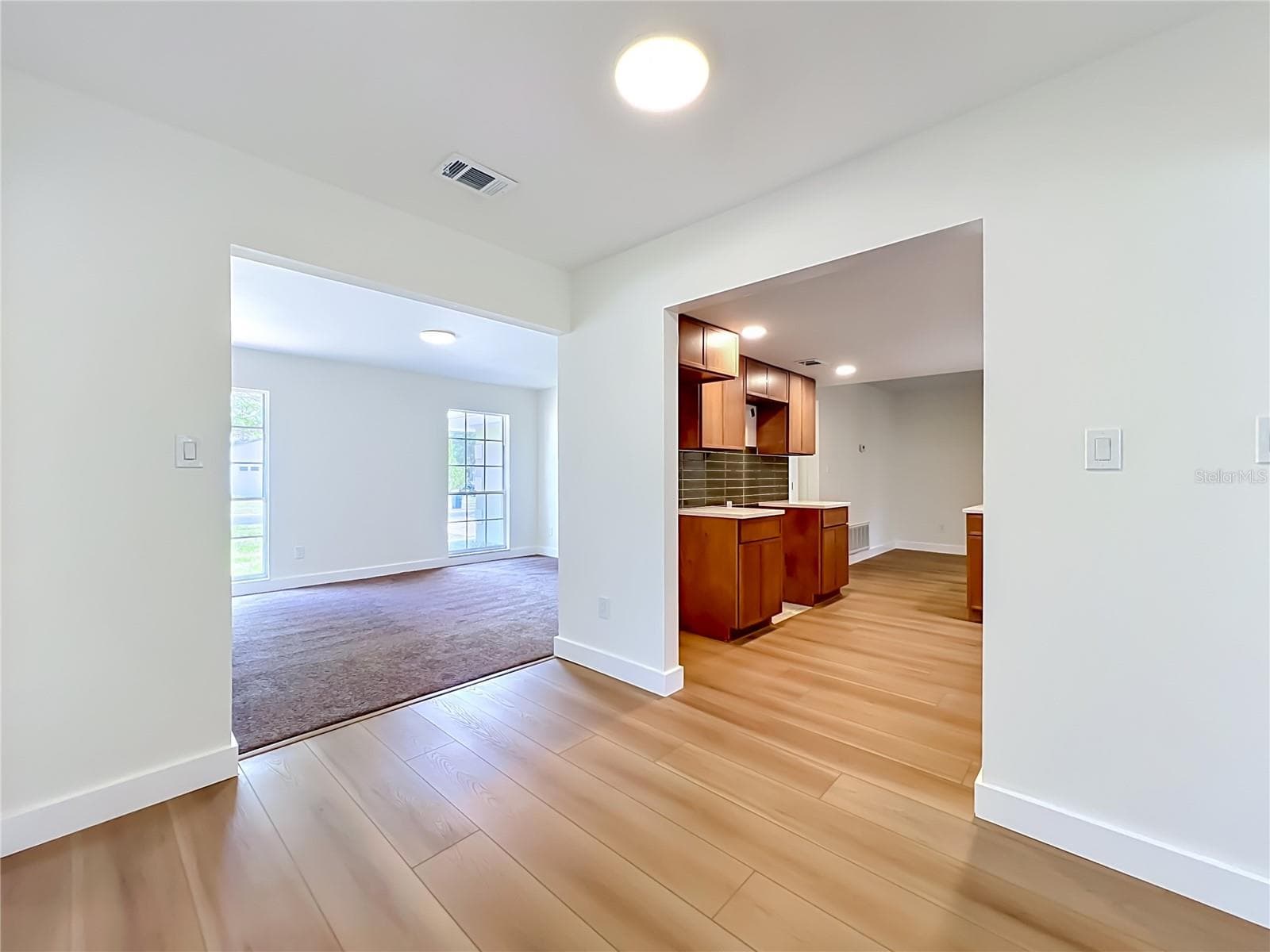 Single Family Residence at 124 HOLLYHOCK DR, ALTAMONTE SPRINGS, photo 13 of 81