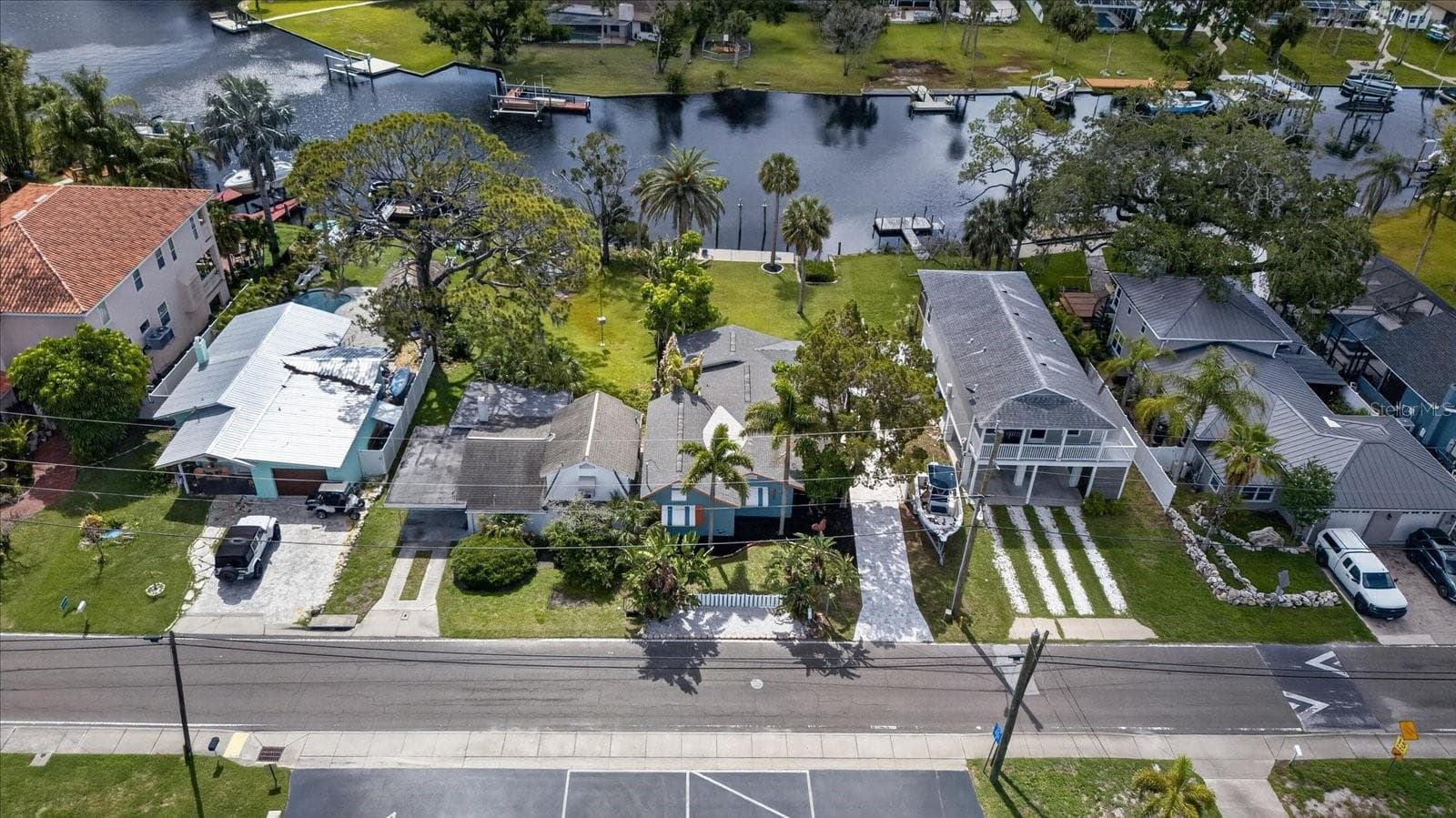 Single Family Residence at 6202 RIVER RD, NEW PORT RICHEY, photo 9 of 52