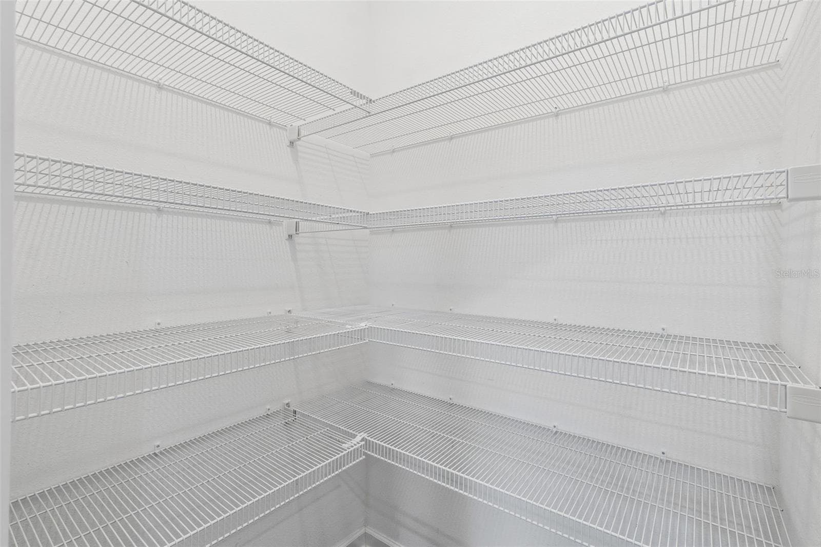 Walk in pantry - 1261 ANCHOR BEND DR, RUSKIN