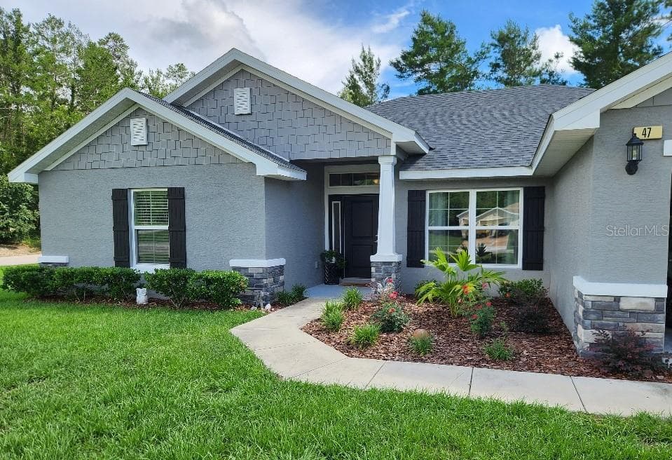 Single Family Residence at 47 VILLAGE CENTER DR, HOMOSASSA, photo 3 of 52