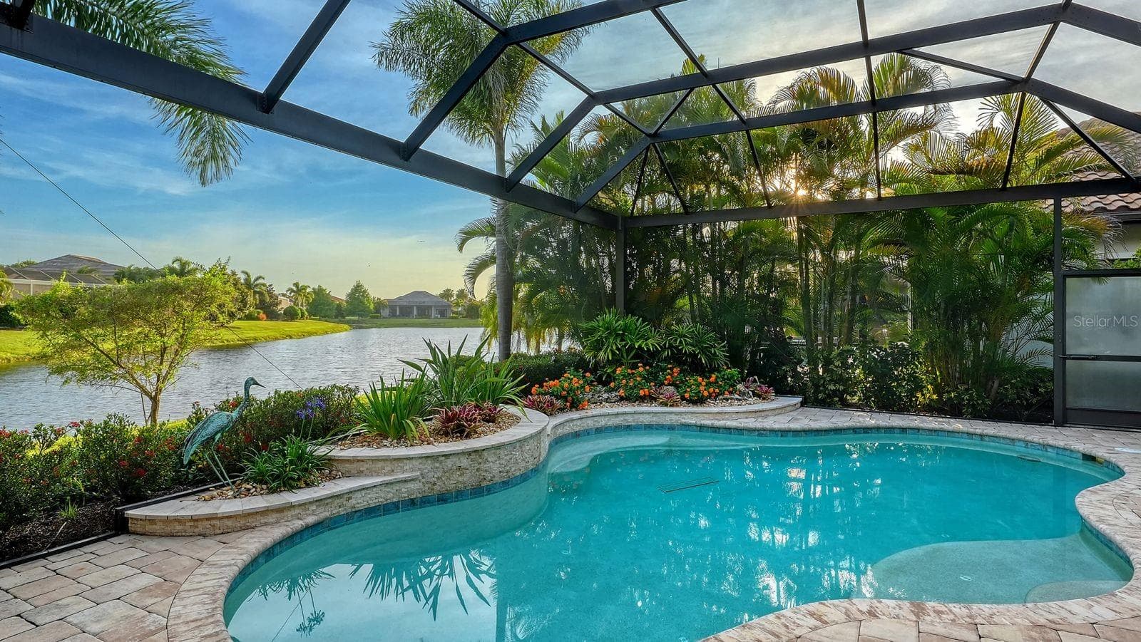 Single Family Residence at 16524 KENDLESHIRE TER, LAKEWOOD RANCH, photo 2 of 75
