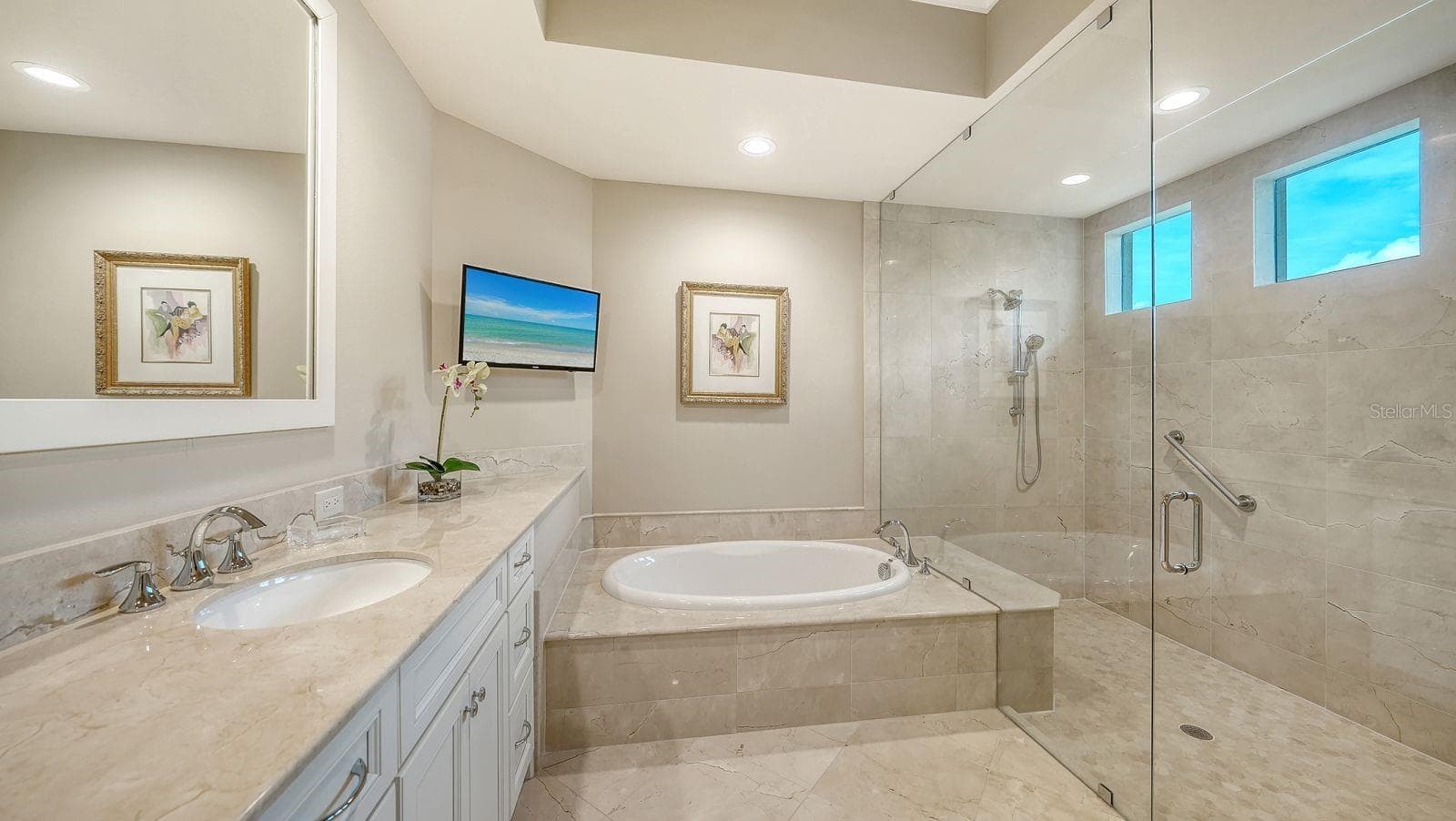 Single Family Residence at 16524 KENDLESHIRE TER, LAKEWOOD RANCH, photo 34 of 75