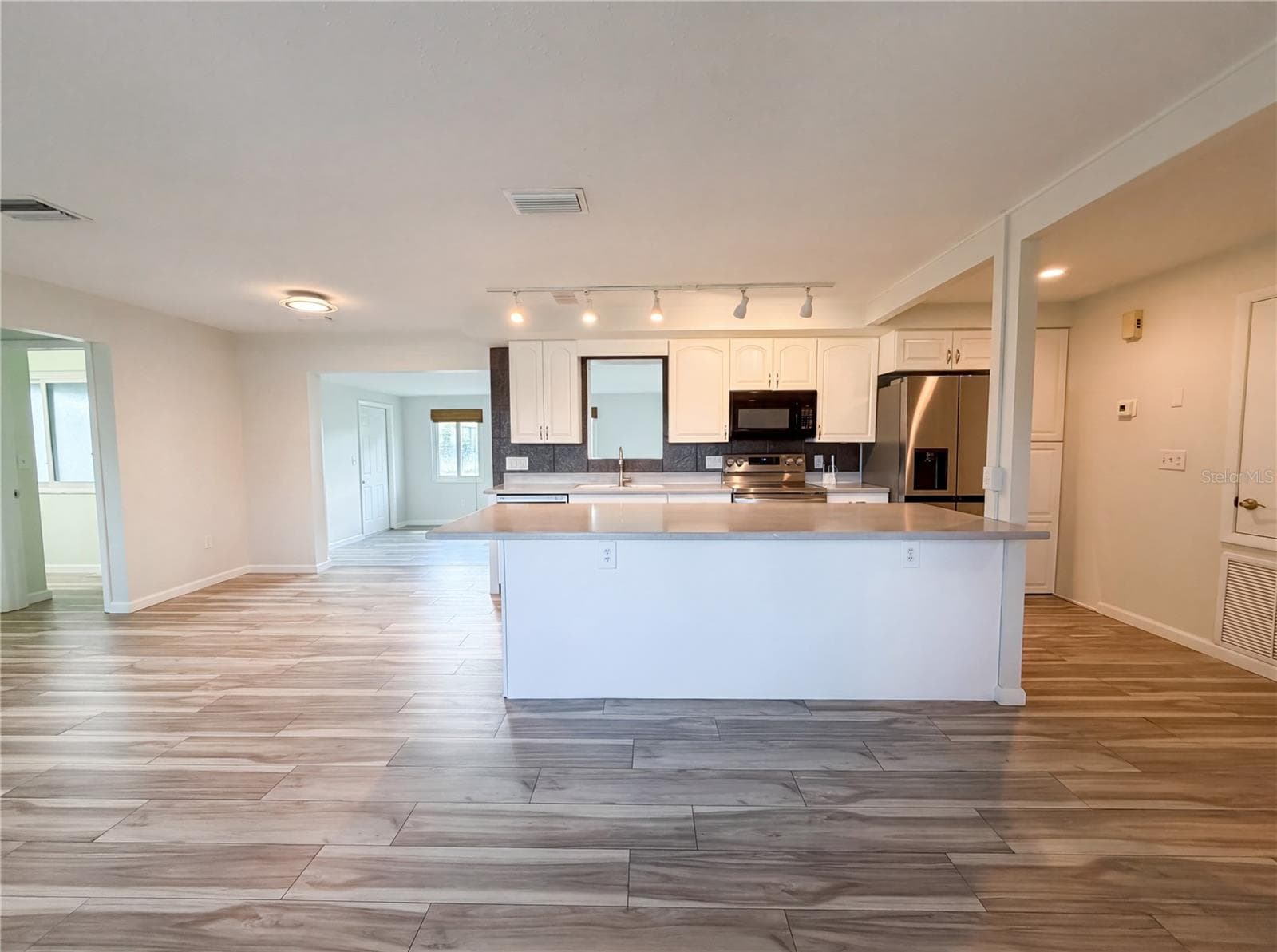 Single Family Residence at 3260 PINETREE ST, PORT CHARLOTTE, photo 7 of 26