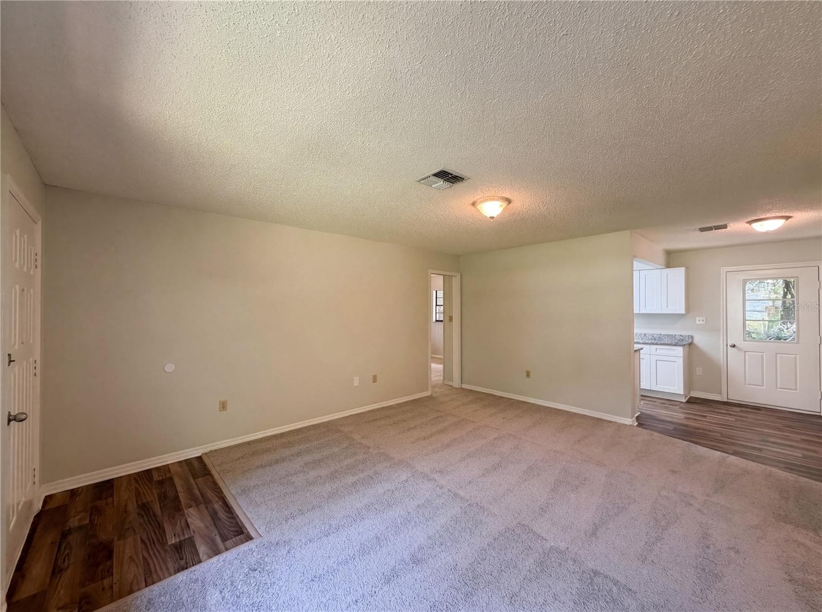 Single Family Residence at 2505 VELMA TER, LEESBURG, photo 3 of 18