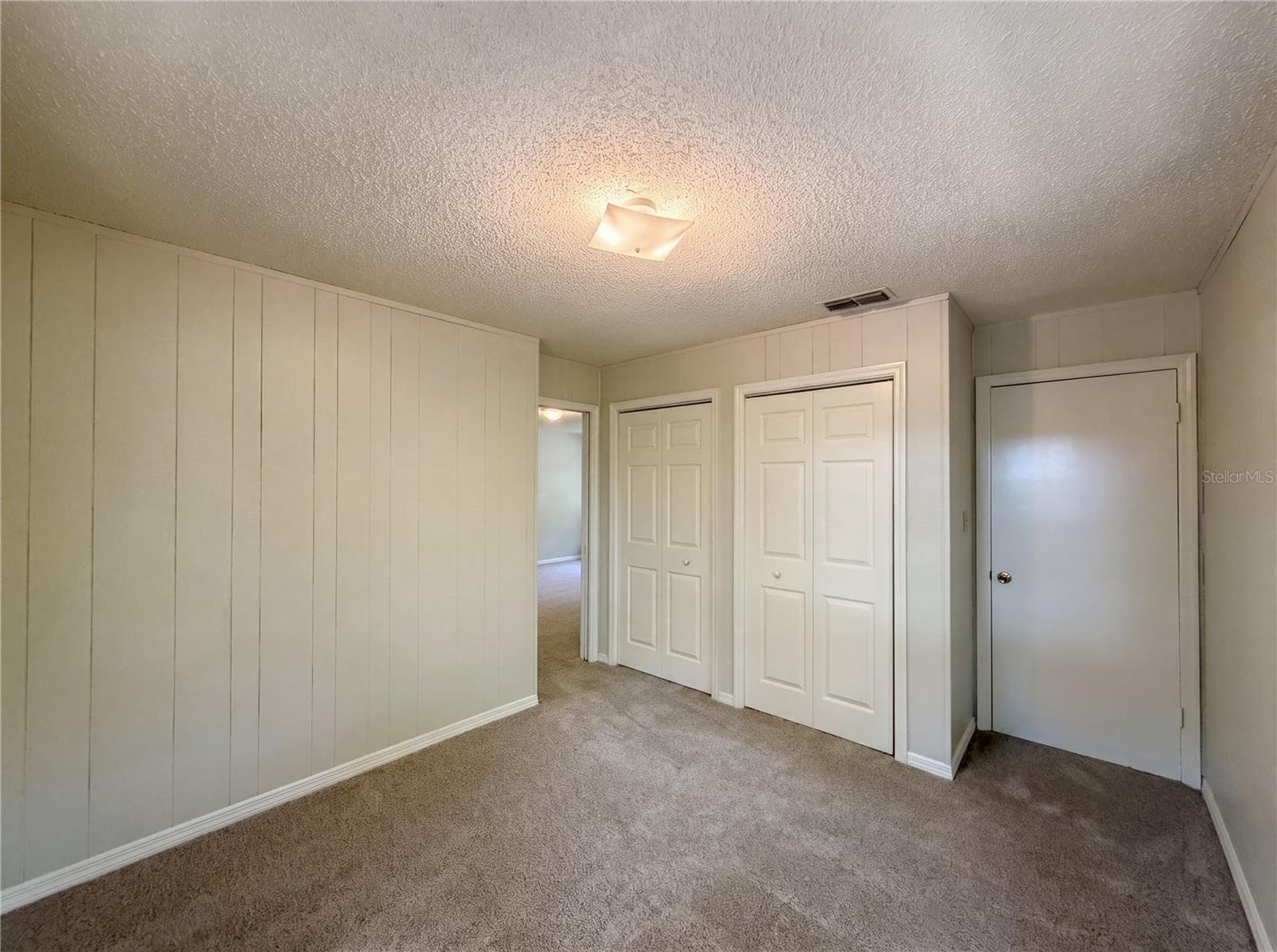 Single Family Residence at 2505 VELMA TER, LEESBURG, photo 10 of 18