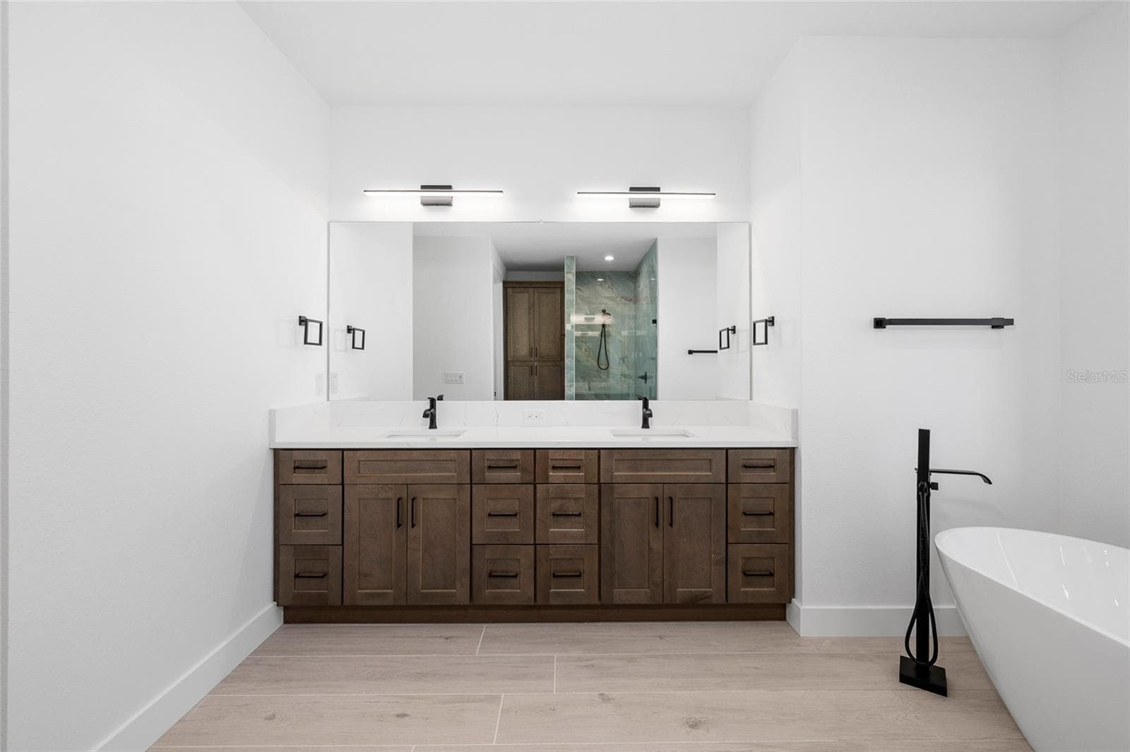 Single Family Residence at 260 TOURNAMENT RD, ROTONDA WEST, photo 25 of 48